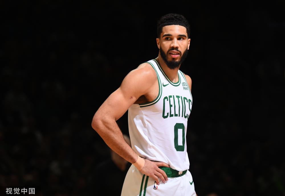 詹姆斯的战 詹姆斯的战