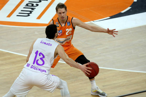 但对于米兰 但对于米兰