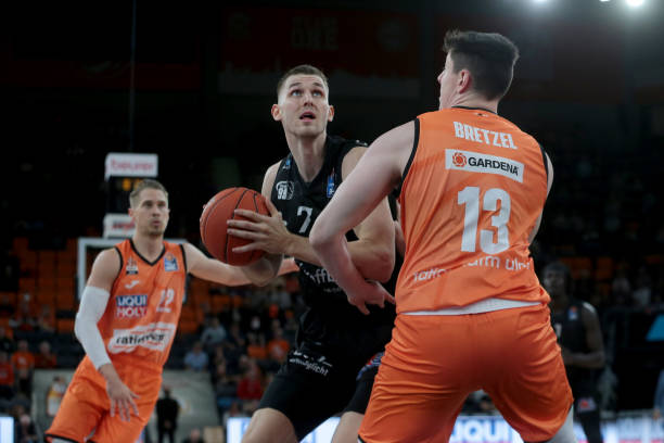 他们需要通 他们需要通