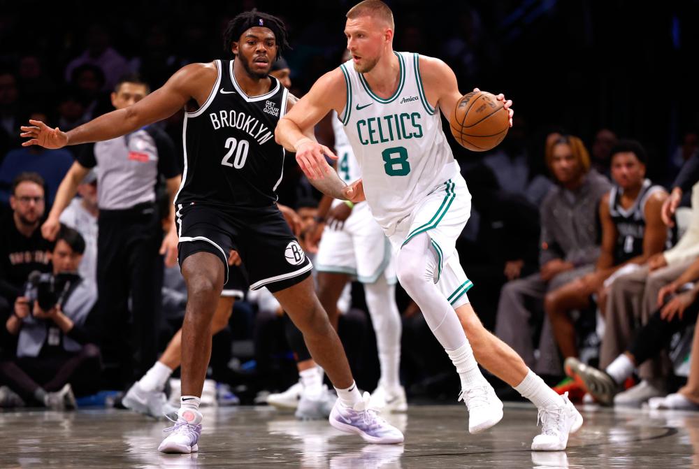 詹姆斯和纳 詹姆斯和纳